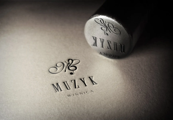 logo_muzyk_winnica_reklama_biłgoraj_epic_print_epic_media