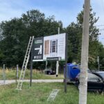 Baner Powlekany UV dla Drzwi Ciosmak Biszcza | Epic Media